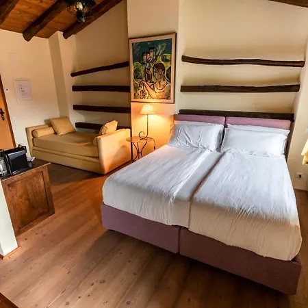 Bed & Breakfast Wine & Art Relais Vallombrosa Castelrotto