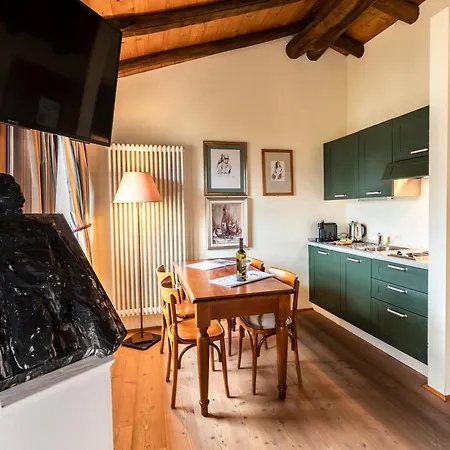Wine & Art Relais Vallombrosa 3* Castelrotto