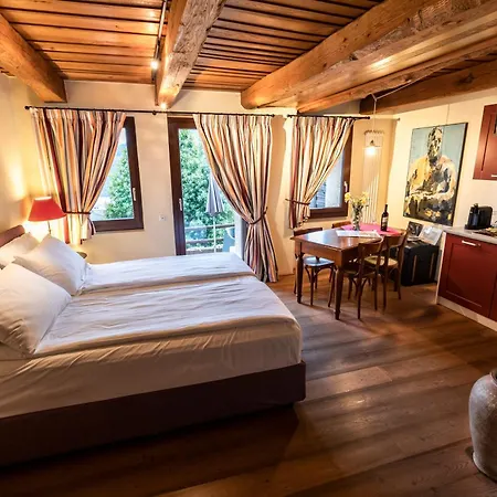 Wine & Art Relais Vallombrosa Bed & Breakfast
